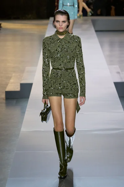 Look 36